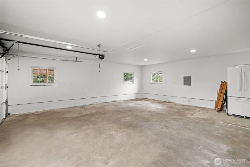 Property photo for 1501 N 19th Street, Mount Vernon photo 27