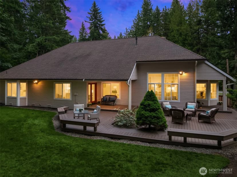 Property photo for 13062 459th Avenue Se, North Bend photo 2