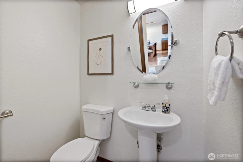 Property photo for 9926 76th Street Sw, Lakewood photo 19