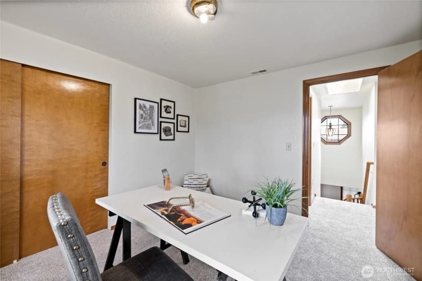 Property photo for 9926 76th Street Sw, Lakewood photo 26