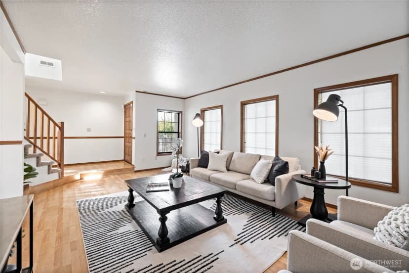 Property photo for 9926 76th Street Sw, Lakewood photo 6