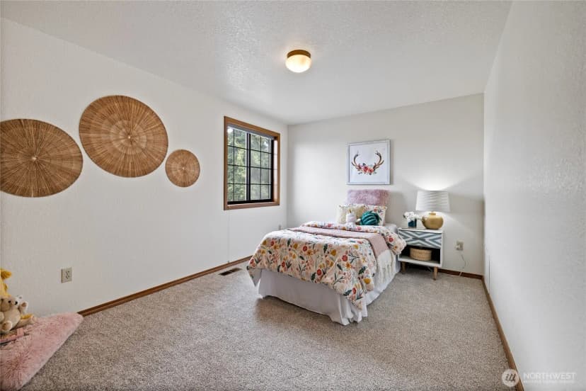 Property photo for 9926 76th Street Sw, Lakewood photo 20