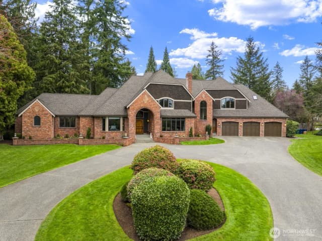Property photo for 21934 Ne 140th Way, Woodinville photo 2