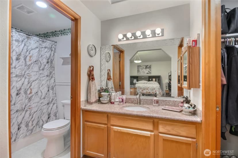 Property photo for 6540 3rd Way Se, Lacey photo 11