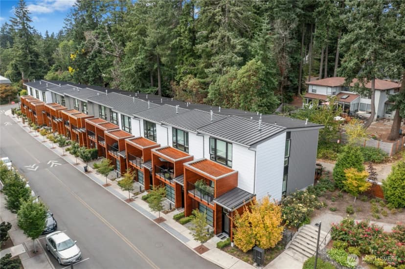 Property photo for 744 Hanami Lane Ne, Bainbridge Island photo 35