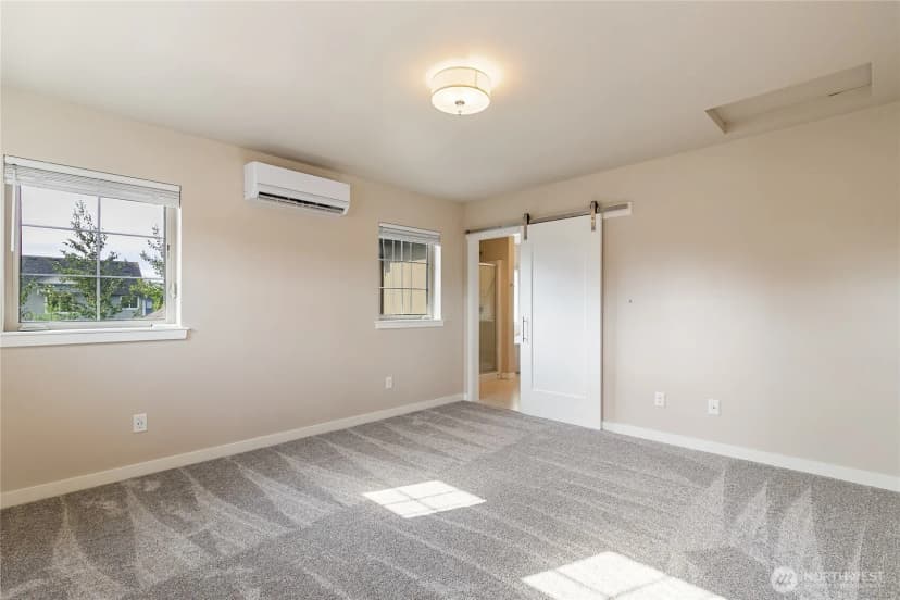 Property photo for 701 Springside Lane, Bellingham photo 25
