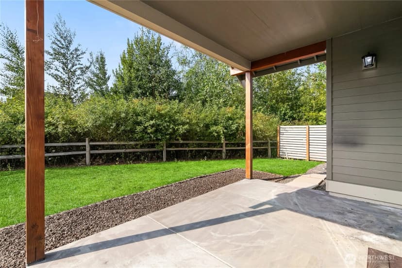 Property photo for 701 Springside Lane, Bellingham photo 33