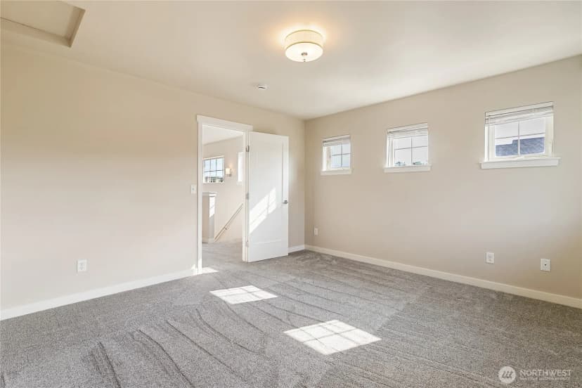 Property photo for 701 Springside Lane, Bellingham photo 24