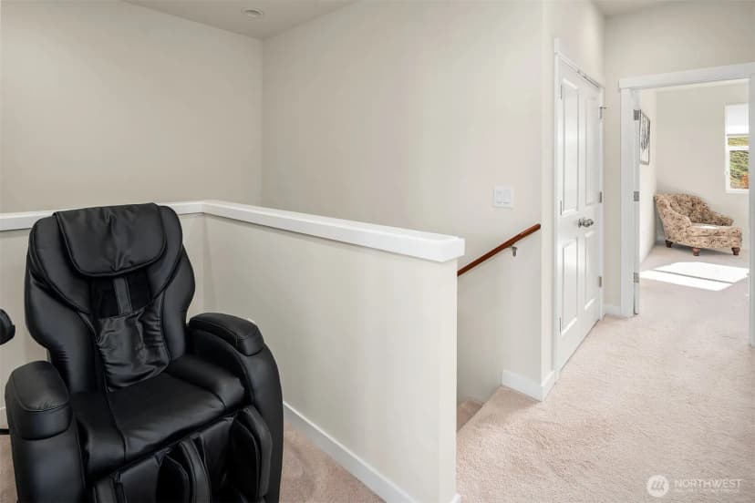 Property photo for 1411 Ne Hickory Lane, Issaquah photo 20