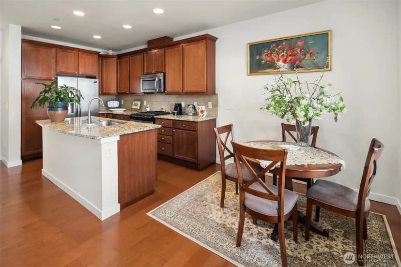 Property photo for 1411 Ne Hickory Lane, Issaquah photo 7
