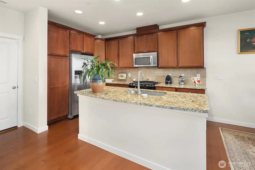 Property photo for 1411 Ne Hickory Lane, Issaquah photo 8