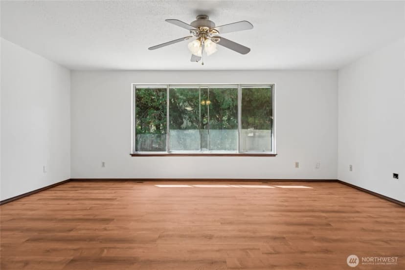 Property photo for 4011 San Mar Drive Ne, Olympia photo 6