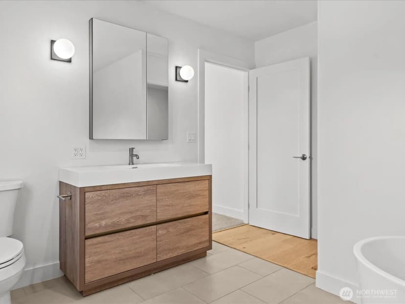 Property photo for 3615 N 18th Street, Tacoma photo 27