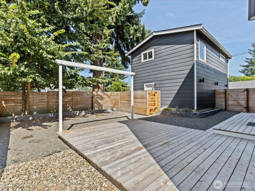 Property photo for 3615 N 18th Street, Tacoma photo 28