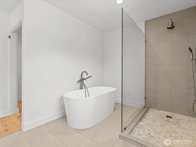 Property photo for 3615 N 18th Street, Tacoma photo 26