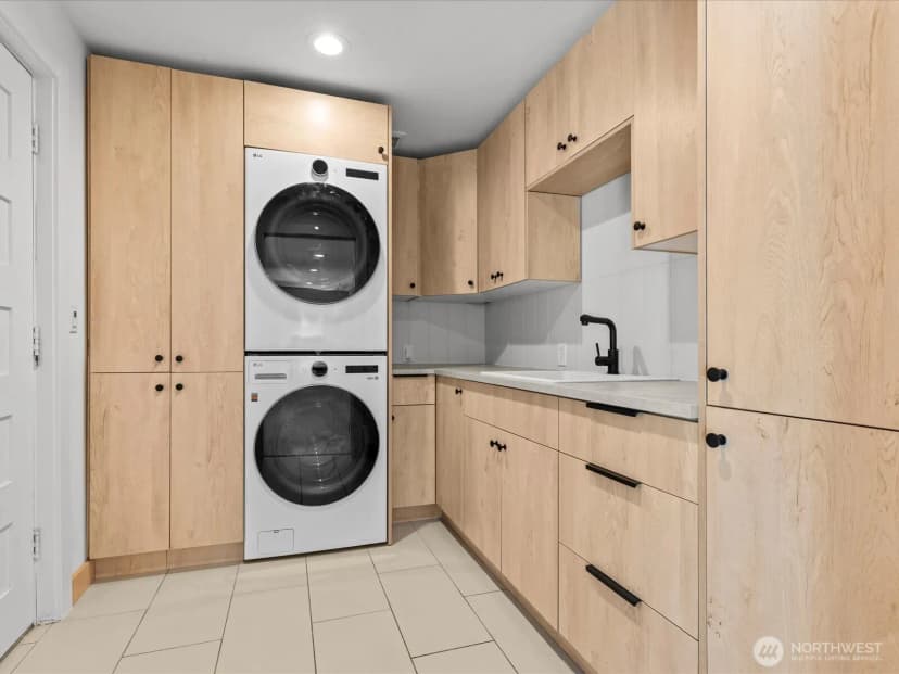 Property photo for 3615 N 18th Street, Tacoma photo 12