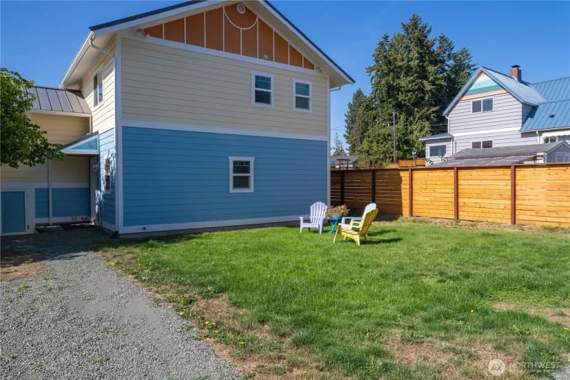 Property photo for 1033 W 11th Street, Port Angeles photo 37