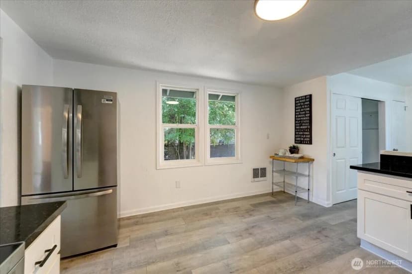 Property photo for 868 S 84th Street, Tacoma photo 11