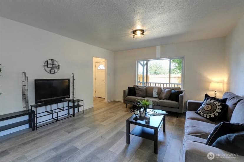 Property photo for 868 S 84th Street, Tacoma photo 8