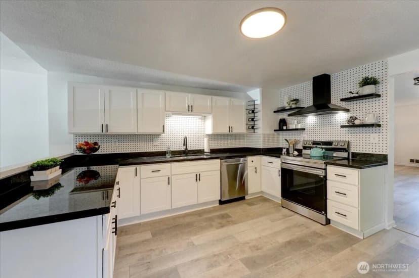 Property photo for 868 S 84th Street, Tacoma photo 13