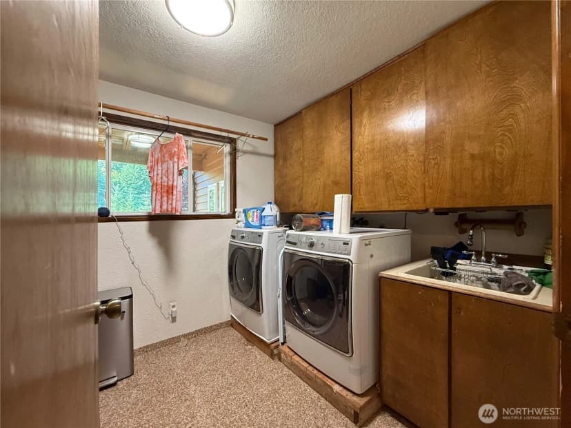 Property photo for 18428 74th Place W, Edmonds photo 29