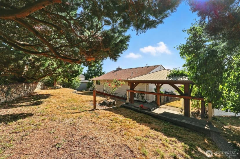 Property photo for 1614 Scott Place, Bremerton photo 9