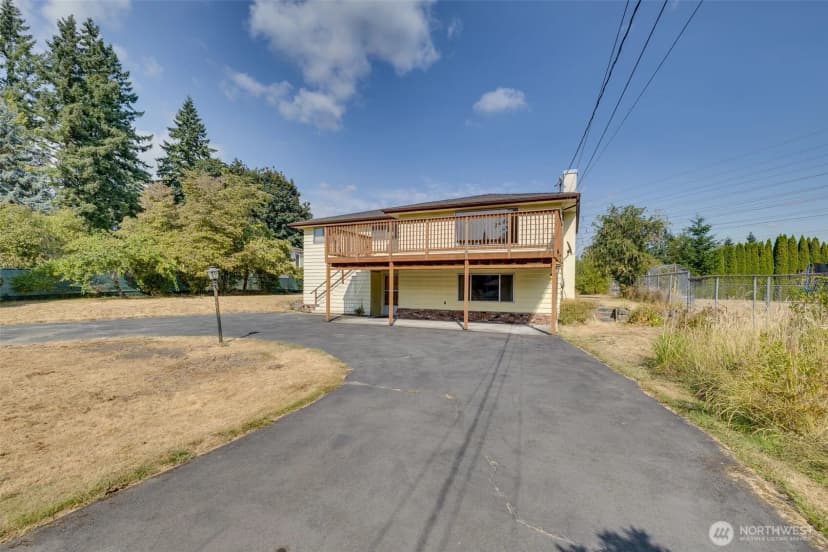 Property photo for 22911 32nd Avenue W, Brier photo 5