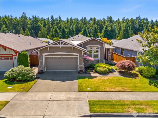 Property photo for 8650 Bainbridge Loop Ne, Lacey photo 2