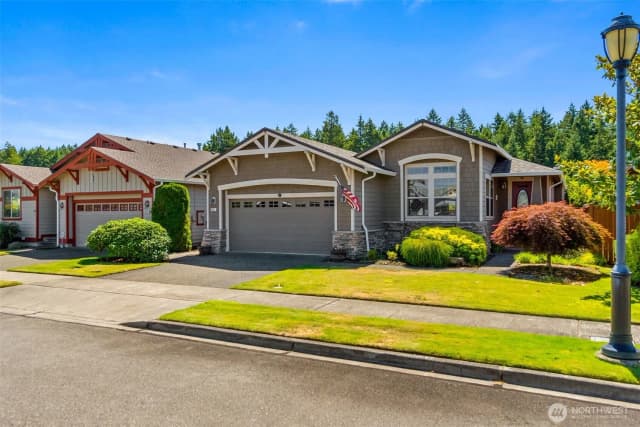 Property photo for 8650 Bainbridge Loop Ne, Lacey photo 3