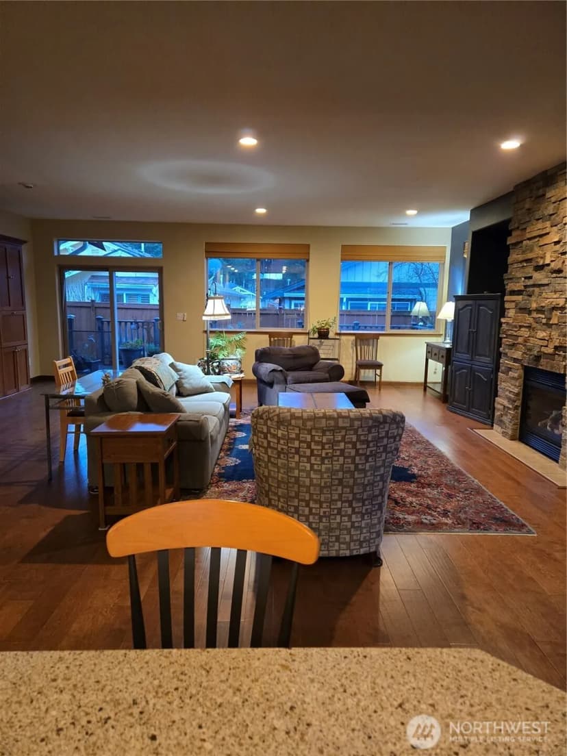 Property photo for 8650 Bainbridge Loop Ne, Lacey photo 12