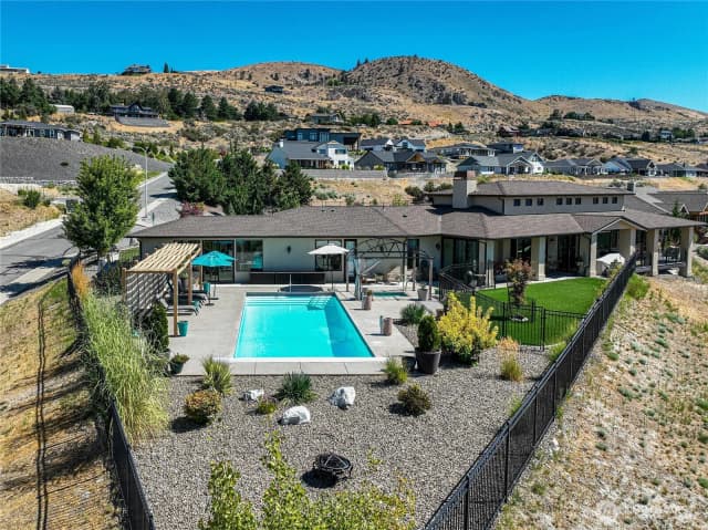 Property photo for 100 Mira Vista Drive, Chelan