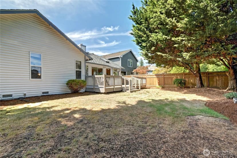 Property photo for 15011 55th Drive Se, Everett photo 32