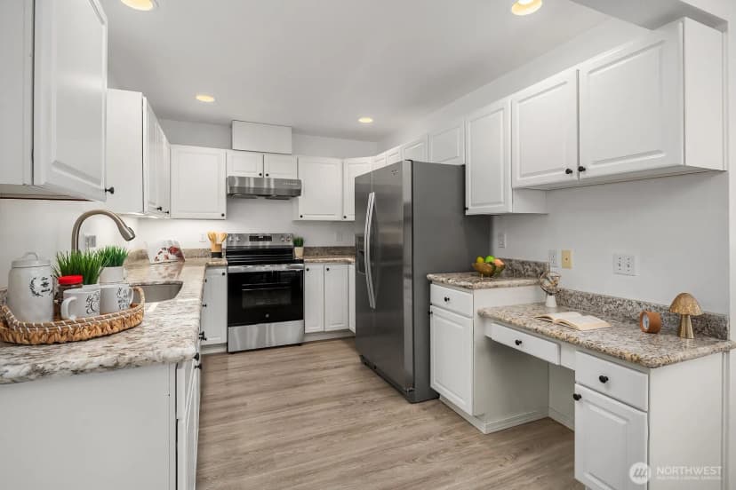 Property photo for 8026 Ne 178th Lane #8, Kenmore photo 15