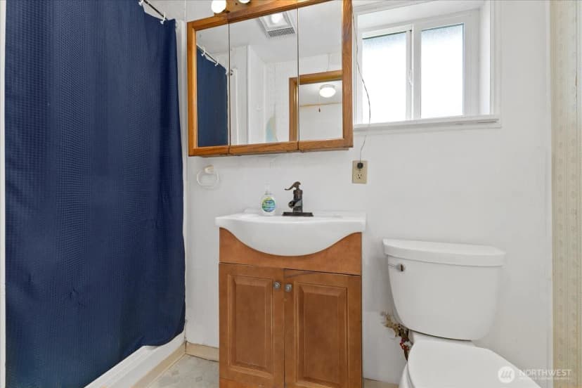 Property photo for 31295 S Skagit Highway, Sedro Woolley photo 15