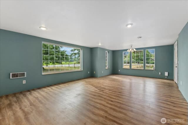 Property photo for 31295 S Skagit Highway, Sedro Woolley photo 5