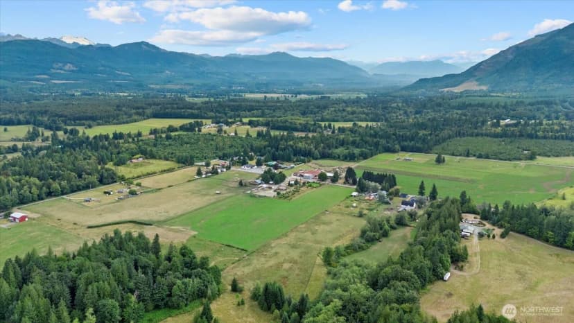 Property photo for 31295 S Skagit Highway, Sedro Woolley photo 37