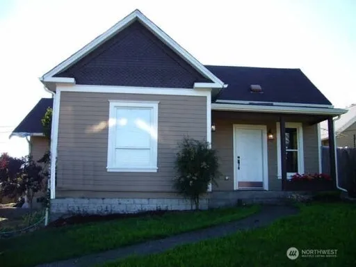 Property photo for 3806 E Spokane Street, Tacoma