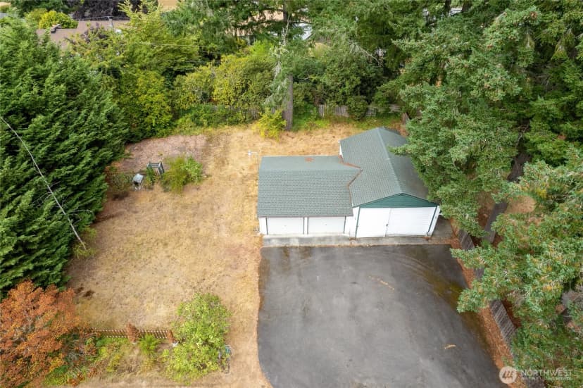 Property photo for 8131 Veterans Drive Sw, Lakewood photo 27