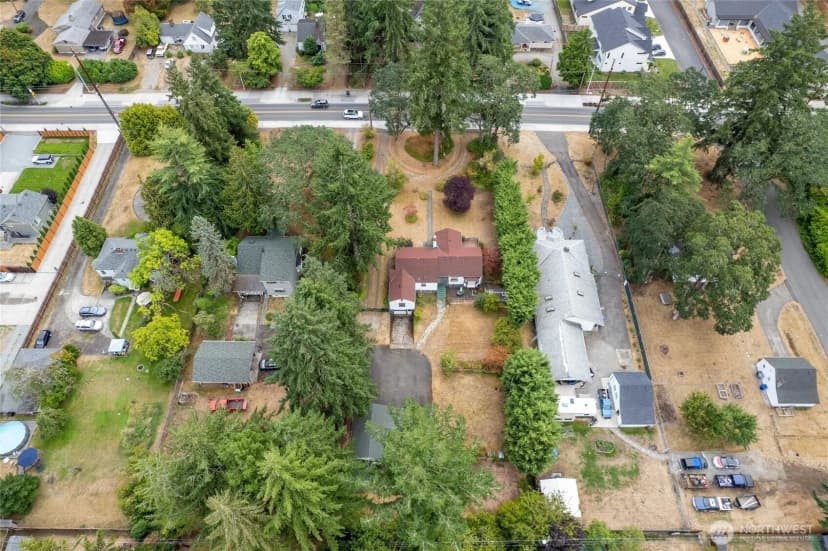 Property photo for 8131 Veterans Drive Sw, Lakewood photo 6