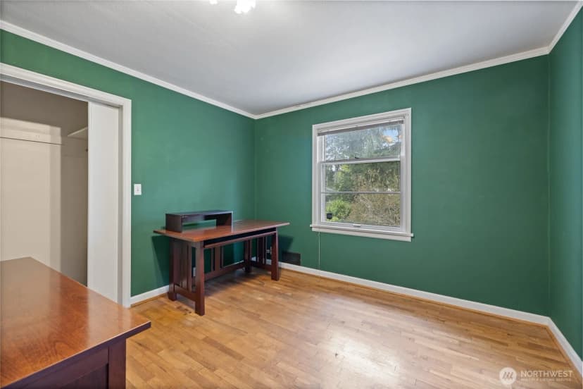 Property photo for 8131 Veterans Drive Sw, Lakewood photo 16