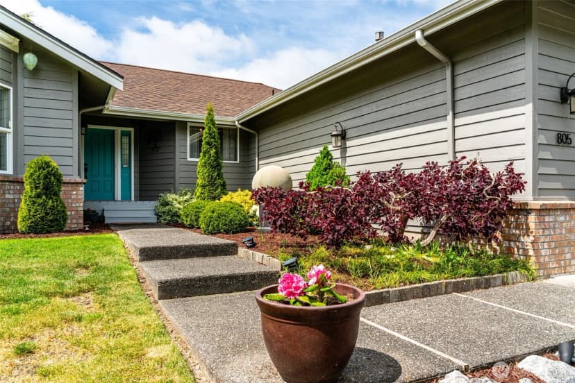 Property photo for 805 E Pacificview Drive, Bellingham photo 6