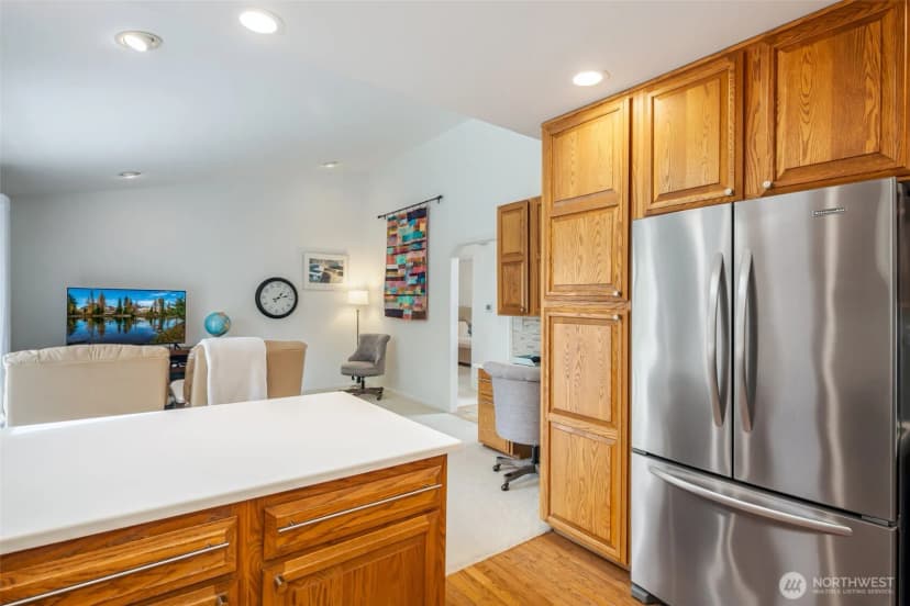 Property photo for 805 E Pacificview Drive, Bellingham photo 15