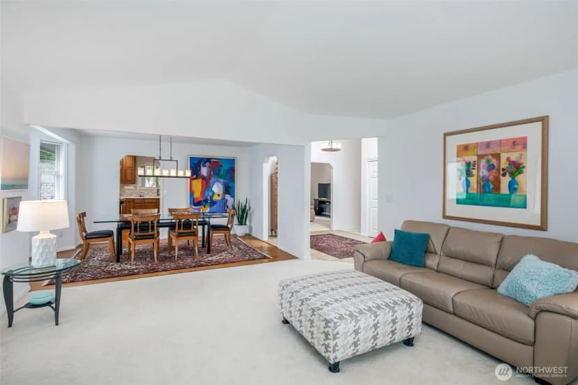 Property photo for 805 E Pacificview Drive, Bellingham photo 11