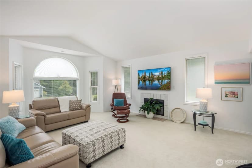 Property photo for 805 E Pacificview Drive, Bellingham photo 8