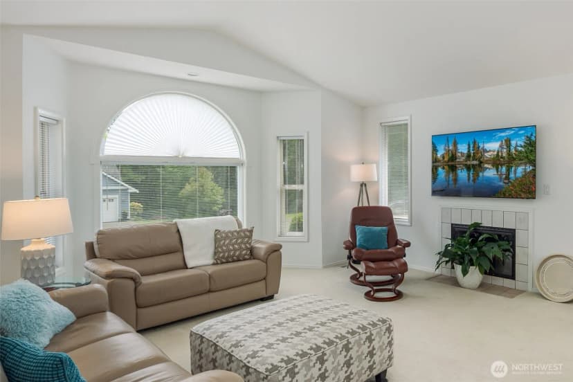 Property photo for 805 E Pacificview Drive, Bellingham photo 9