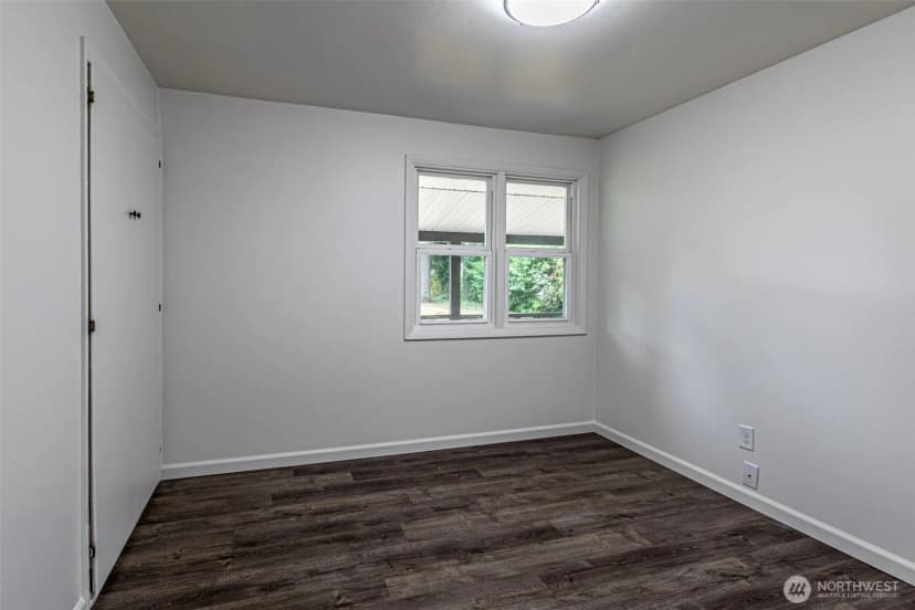 Property photo for 6357 School Street Sw, Lakewood photo 24