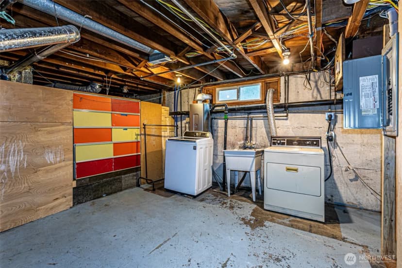 Property photo for 6357 School Street Sw, Lakewood photo 31