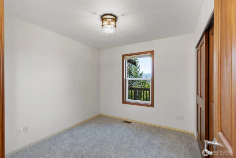 Property photo for 6698 Crimson Sky Loop, Seabeck photo 25