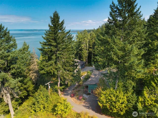 Property photo for 6698 Crimson Sky Loop, Seabeck photo 3