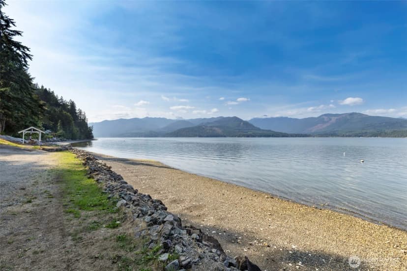 Property photo for 6698 Crimson Sky Loop, Seabeck photo 34